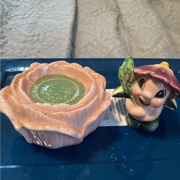 Salt and pepper - Picture 1 of 2